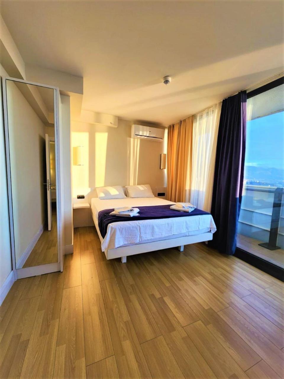 Orbi City Best Apartments บาทูมิ ภายนอก รูปภาพ