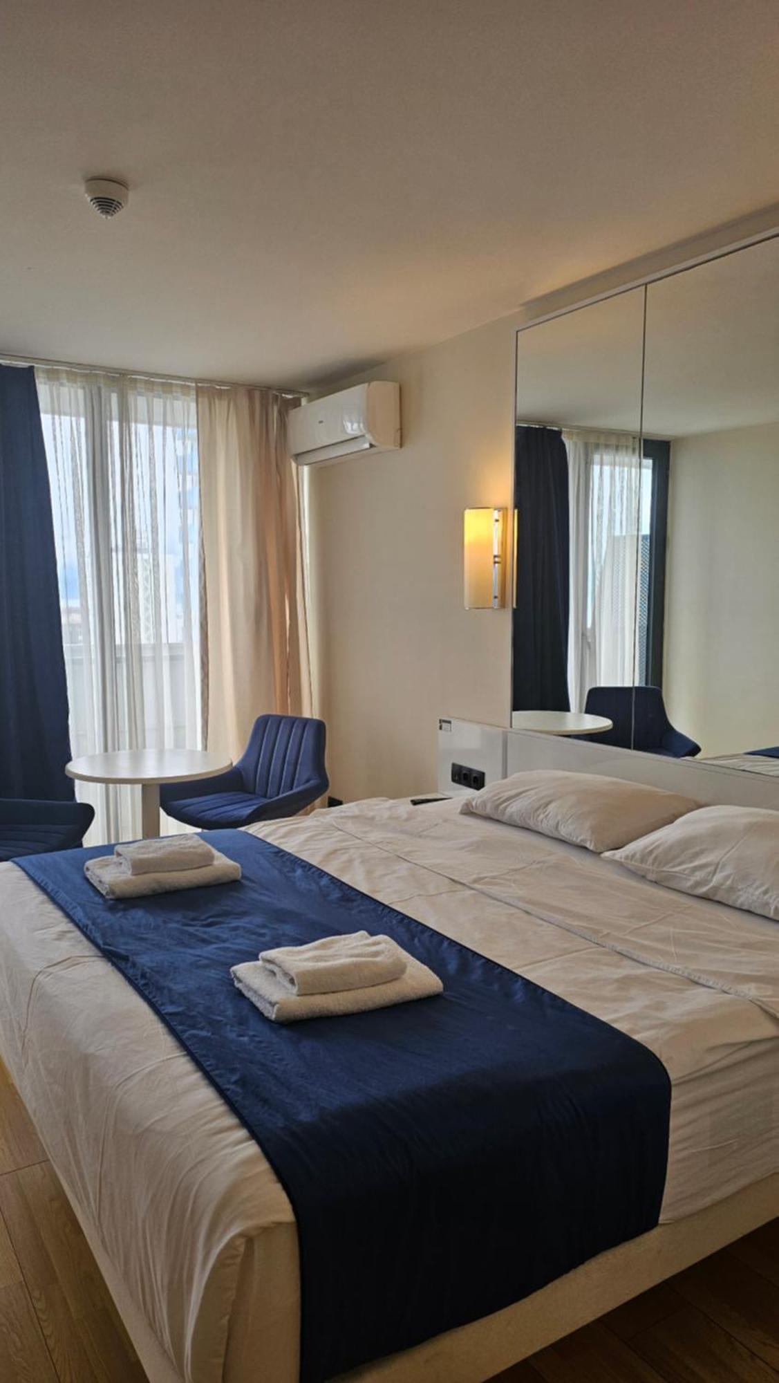 Orbi City Best Apartments บาทูมิ ภายนอก รูปภาพ