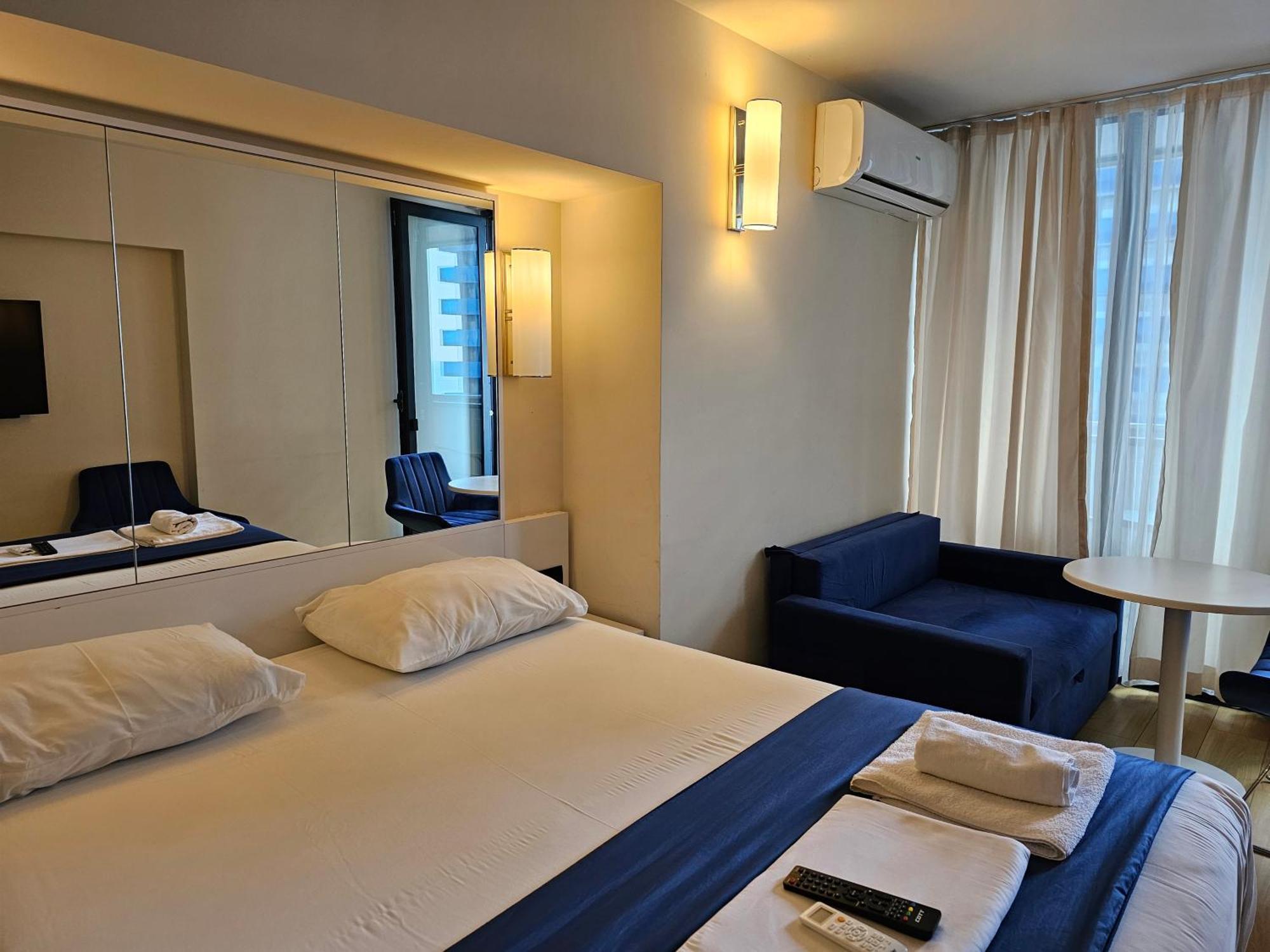 Orbi City Best Apartments บาทูมิ ภายนอก รูปภาพ